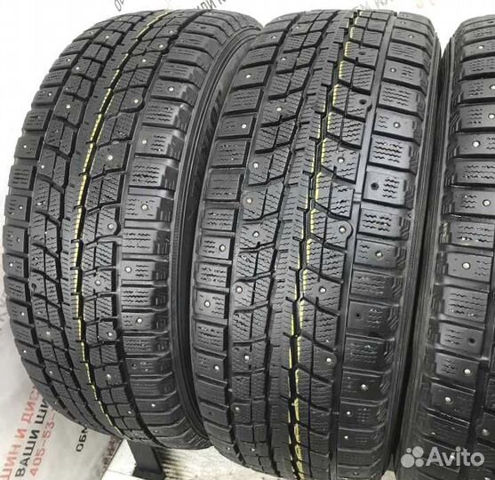 Dunlop SP Winter Ice 01 235/55 R17