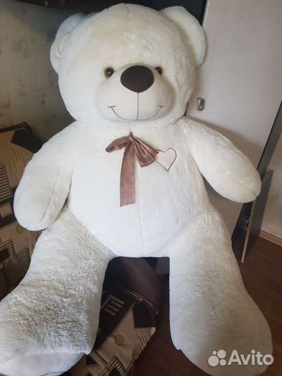 Плюшевый медведь