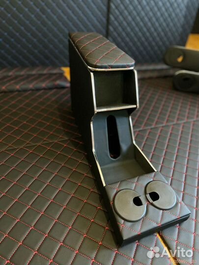 Подлокотник ваз 2101-2107