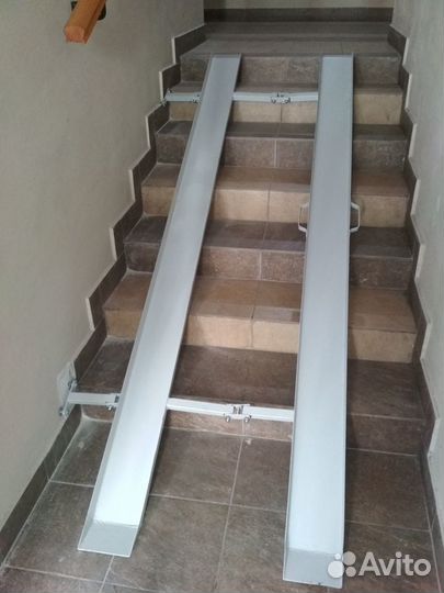 Пандус откидной для колясок