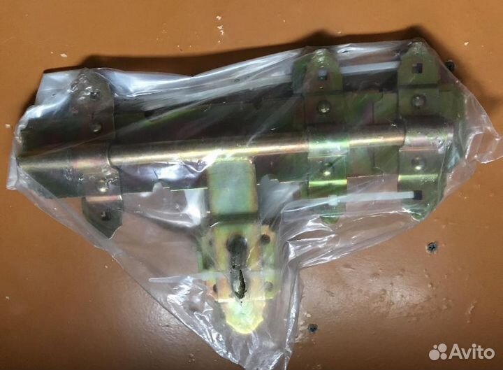 Декоративная воротная задвижка eczema