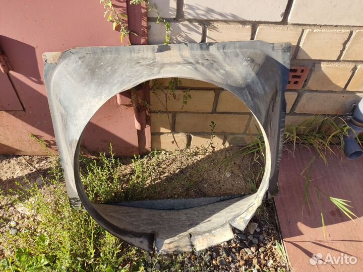 Диффузор вентилятора УАЗ патриот