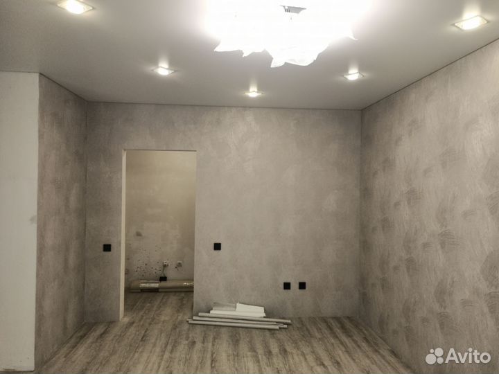 Поклейка обоев