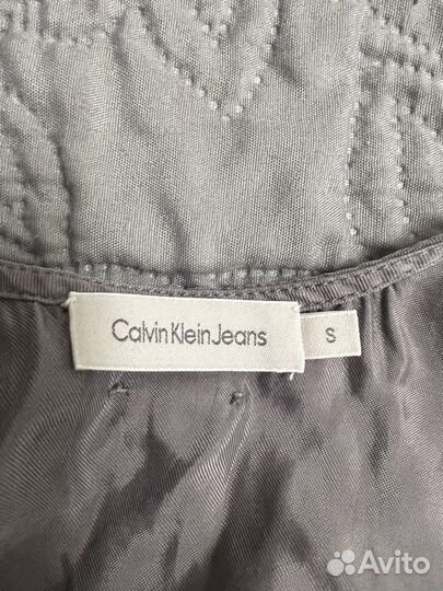 Оригинальное Платья Calvin Klein Jeans Domino