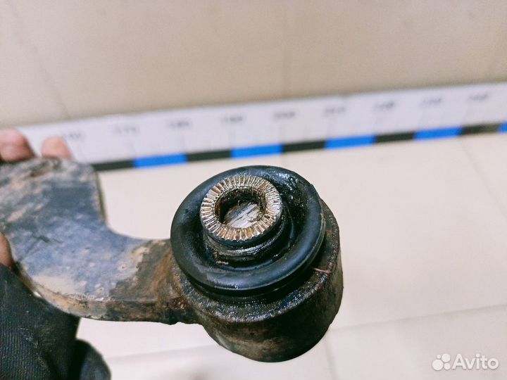 Рычаг задний правый RAV 4 2006-2013