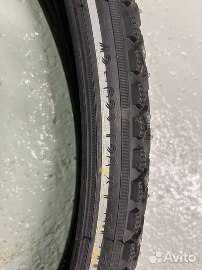 Велосипедная покрышка 28 Schwalbe Marathon Winter