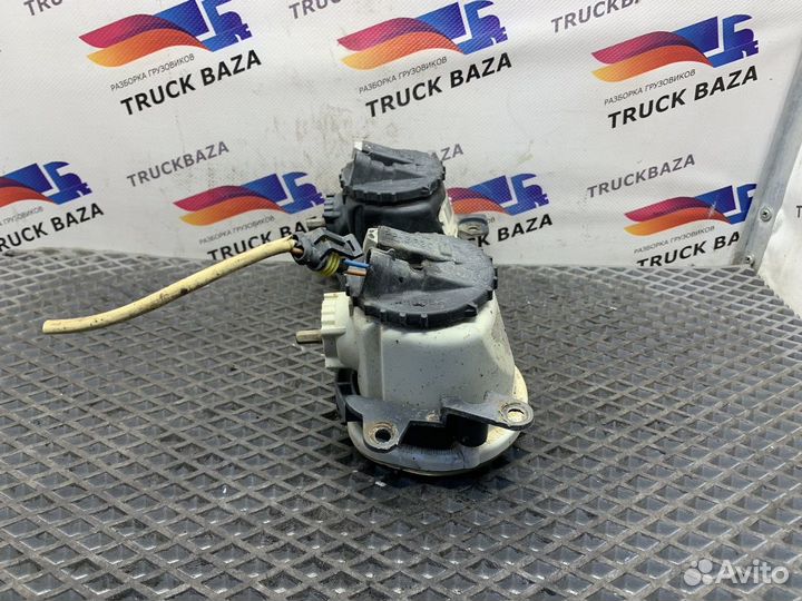 Фара противотуманная правая Iveco Stralis