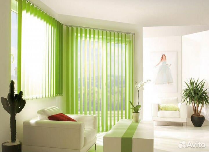 Рулонные шторы и жалюзи на окна