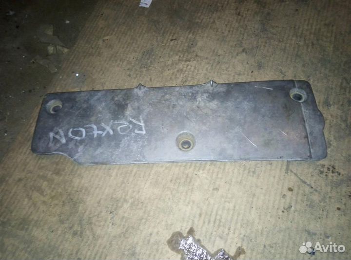 Крышка головки блока (клапанная) mercedes-benz M