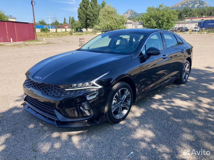 Kia K5 2.5 AT, 2022, 200 км