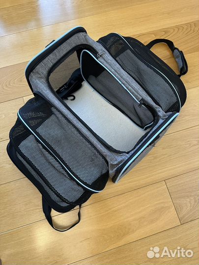 Переноска для собак и кошек