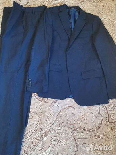 Костюм школьный