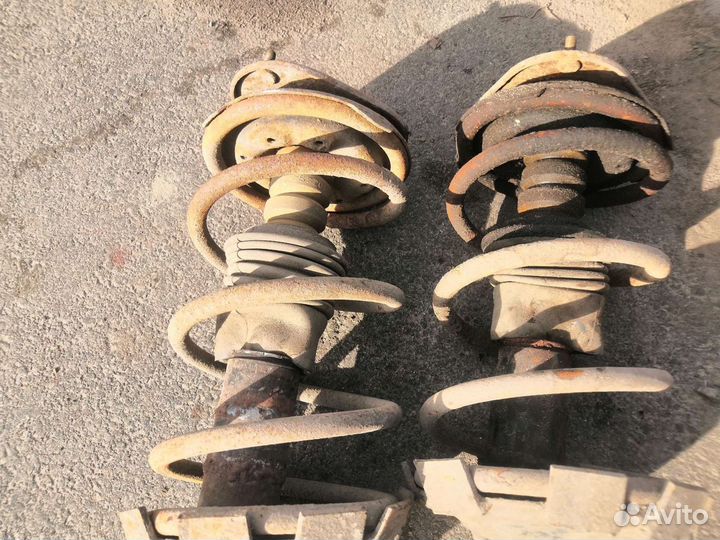 Комплект стоек ae114 ce116