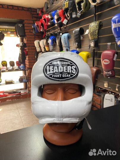 Шлем боксерский с бампером Leaders