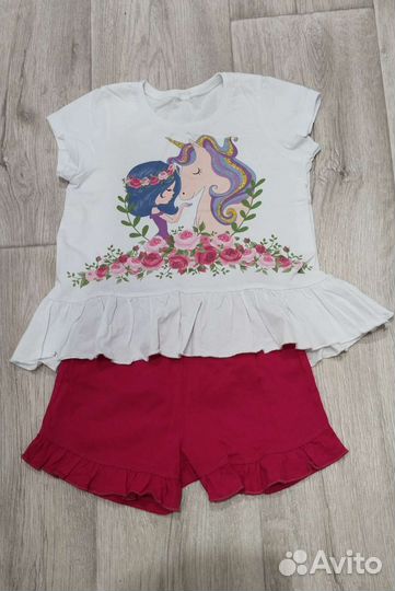 Костюмы,футболки,летние вещи 4-5лет