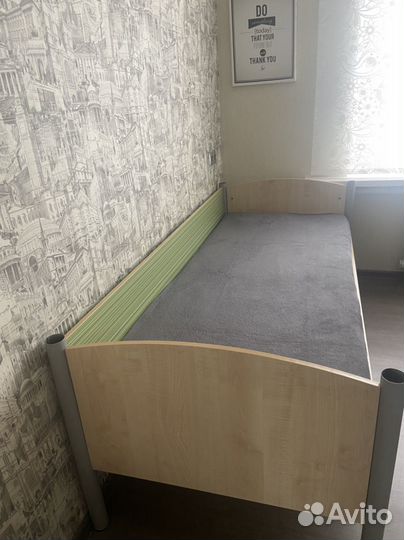 Продаю кровать