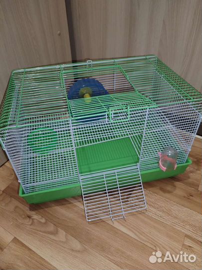 Клетка большая