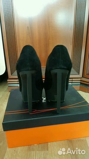 Туфли замша высокий каблук 39 размер