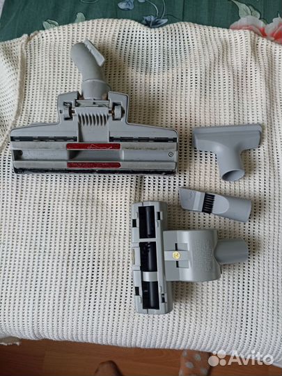 Насадки для пылесоса Electrolux универсальная и др