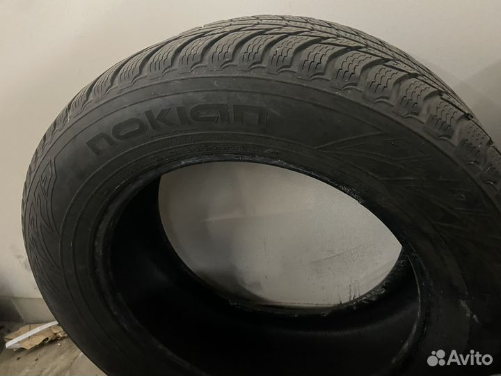 Nokian Tyres WR SUV 3 275/55 R19