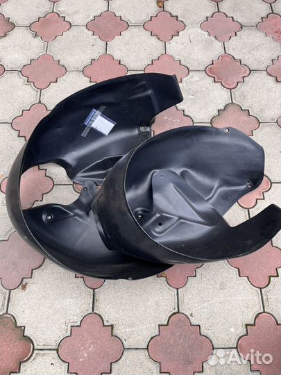 Подкрылки задние из пластика Toyota Camry V50,55