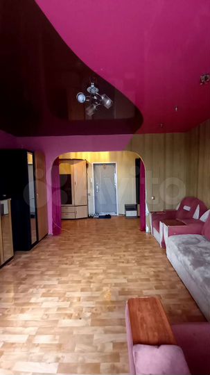 2-к. квартира, 54 м², 9/9 эт.