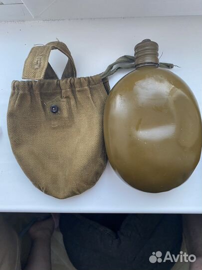 Фляжки с чехлами