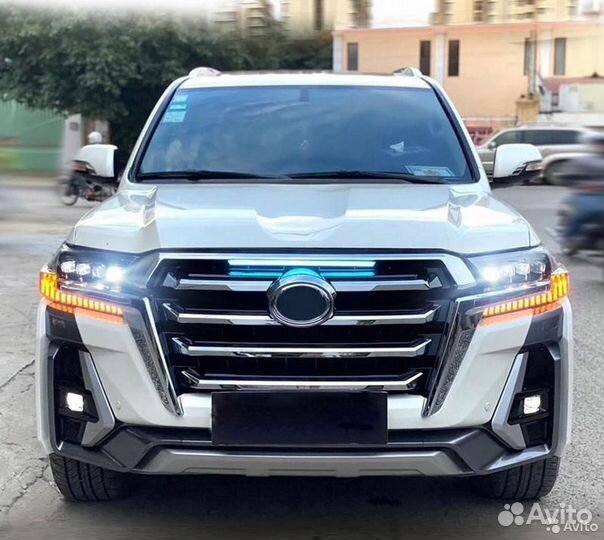 Обвес Toyota Land Cruiser 200 Limgene