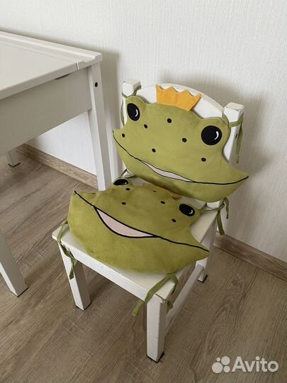 Детский стол и стул IKEA сундвик