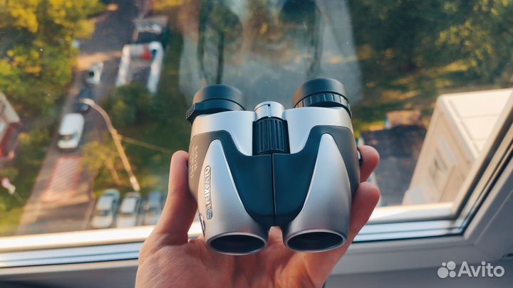 Бинокль Olympus 8-16x25