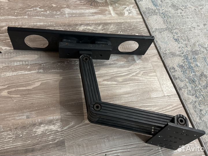 Крепление для телевизора на стену