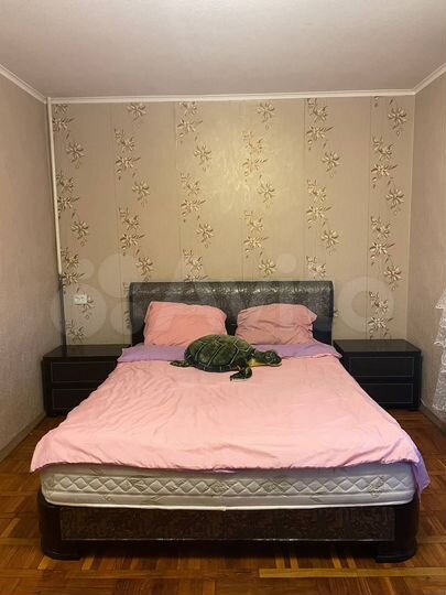 2-к. квартира, 90 м², 1/5 эт.