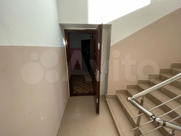 2-к. квартира, 76,3 м², 2/3 эт.