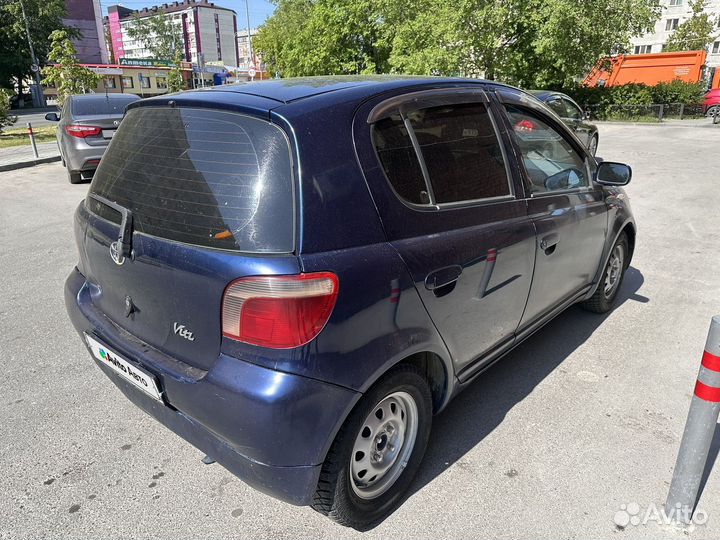 Toyota Vitz 1.0 AT, 2001, 299 999 км