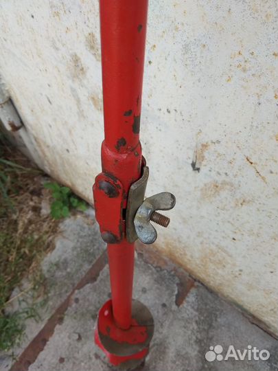 Ледобур для зимней рыбалки