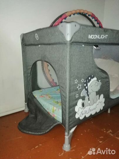 Детская кровать манеж