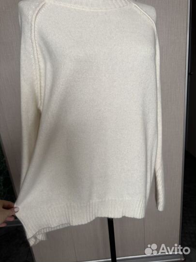 Свитер женский новый