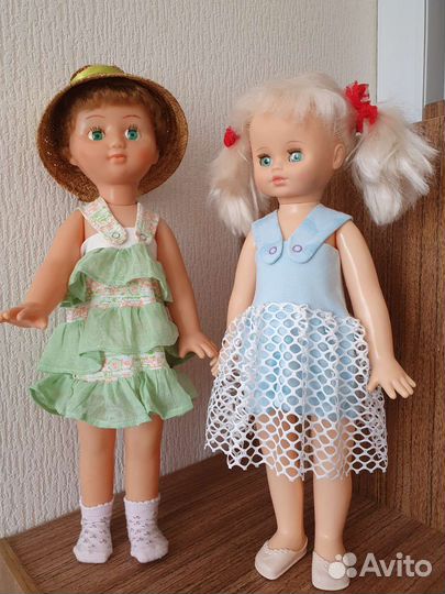 Кукла СССР платья много