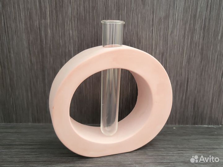 Гипсовые вазы