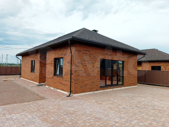 Дом 100 м² на участке 7,3 сот.