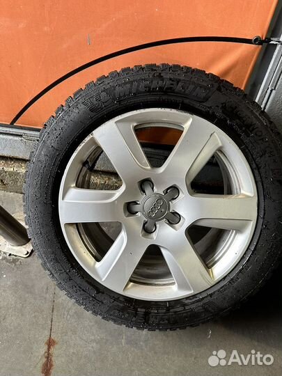 Зимние шипованные колеса Michlelin 225/55 R17