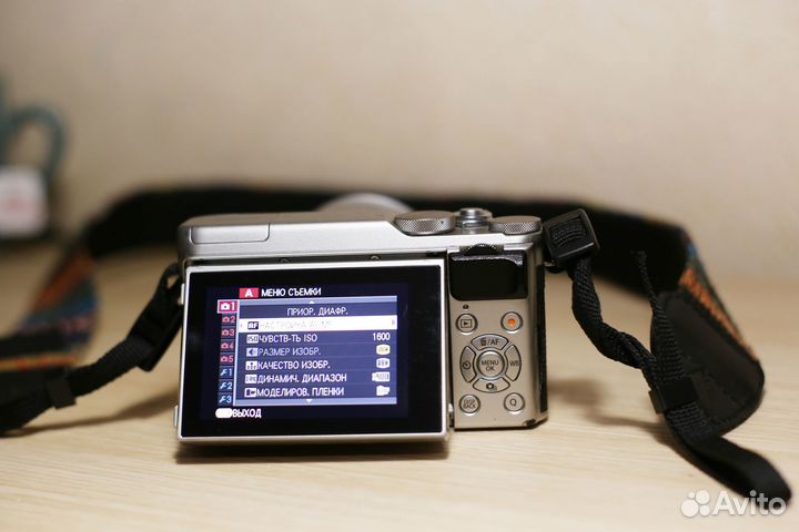 Fujifilm X-A10 Kit 16-50mm