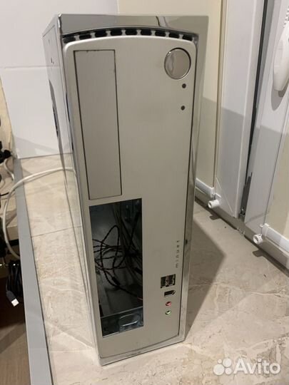 Компьютерный корпус Minuet