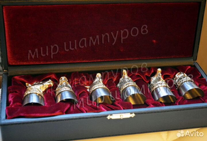 Стопки-перевертыши в шкатулке