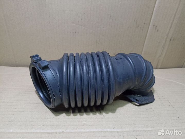 Патрубок воздушного фильтра Jeep Cherokee (XJ)