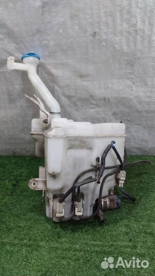 Бачок омывателя Suzuki Grand Vitara 2008