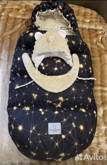 Пуховый зимний конверт (плюс шапочка и шарф)