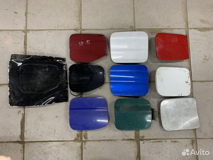 Лючок бензобака Subaru