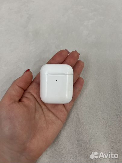 Apple AirPods 2