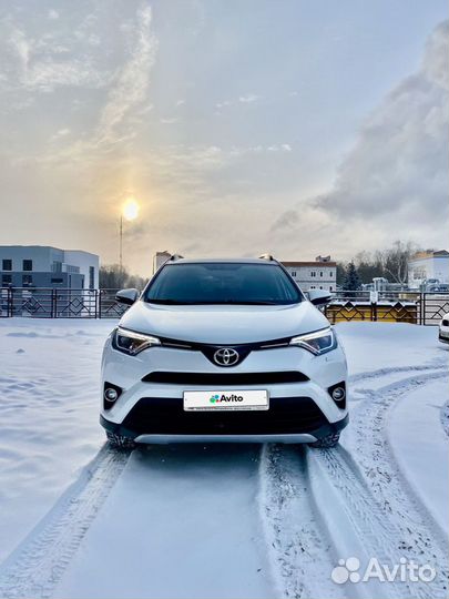 Toyota RAV4 2.2 AT, 2019, 50 817 км